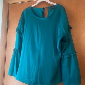 Green blouse with bell sleeves